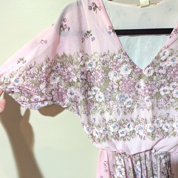 Lavender Vintage 70s Dress - Picture 2 of 3